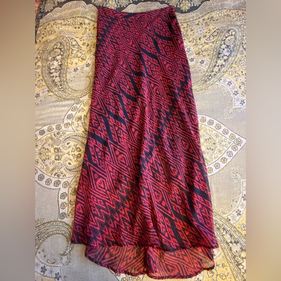 Ecote Dresses & Skirts - Ecoté Black & Red Skirt Size Woman’s Medium Urban Outfitters